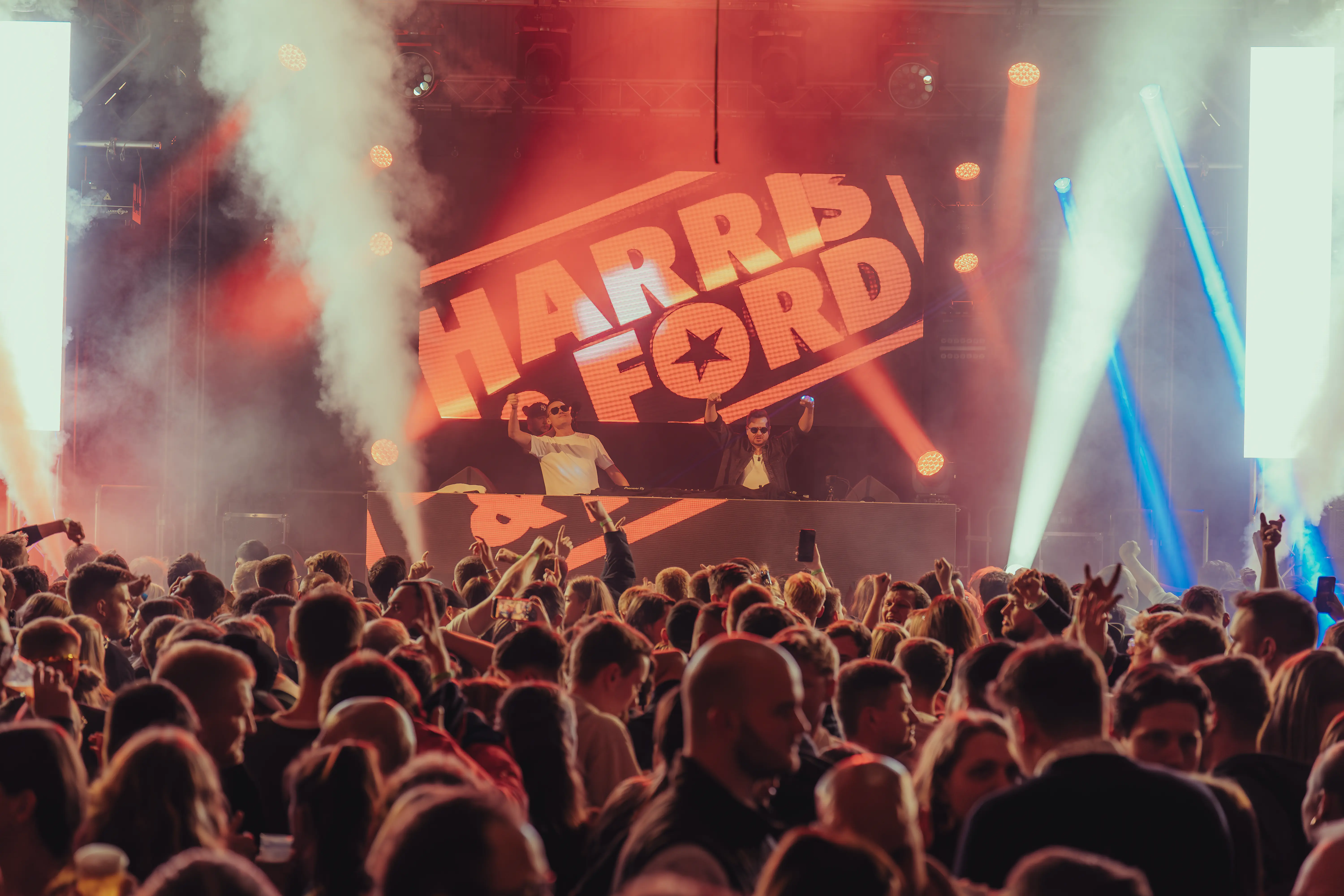 Beesen Bebt 2025 – Nächtliche Festivalstimmung